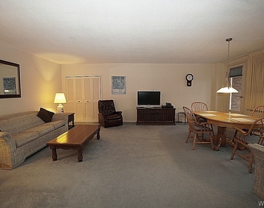 151 Buffalo Avenue - Photo Thumbnail 14
