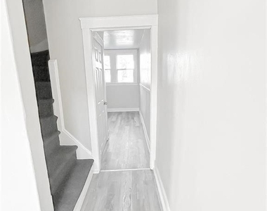 531 24th Street - Photo Thumbnail 6