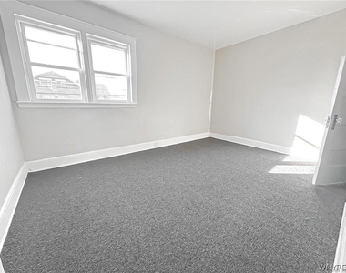 531 24th Street - Photo Thumbnail 7