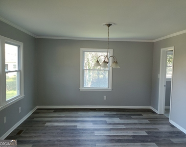 216 1/2 Prince Street - Photo Thumbnail 2