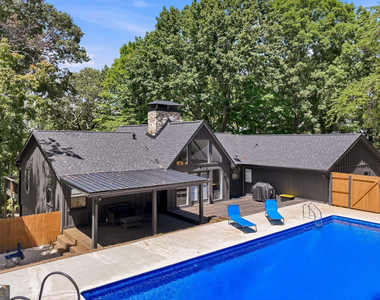 4225 Twin Rivers Drive - Photo Thumbnail 31