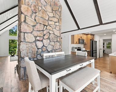 4225 Twin Rivers Drive - Photo Thumbnail 12