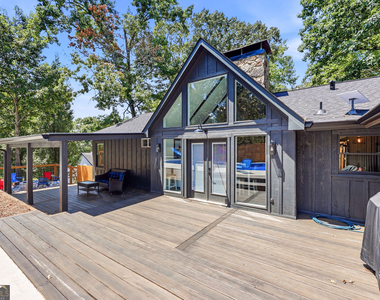 4225 Twin Rivers Drive - Photo Thumbnail 32