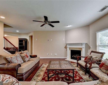 4228 Woods Creek Lane - Photo Thumbnail 21
