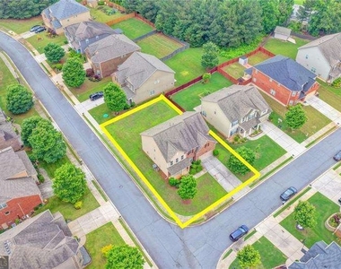 4228 Woods Creek Lane - Photo Thumbnail 80
