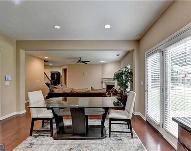 4228 Woods Creek Lane - Photo Thumbnail 33