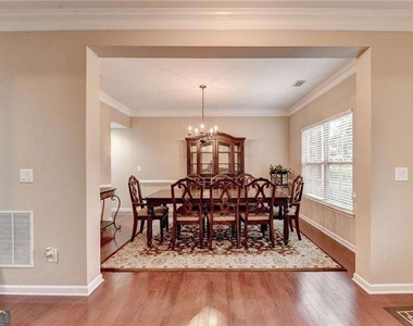 4228 Woods Creek Lane - Photo Thumbnail 6