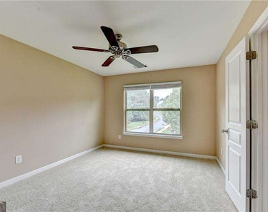 4228 Woods Creek Lane - Photo Thumbnail 44
