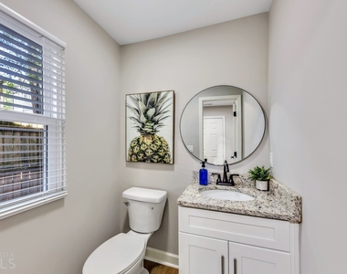 1018 Falling Valley Court Se - Photo Thumbnail 23