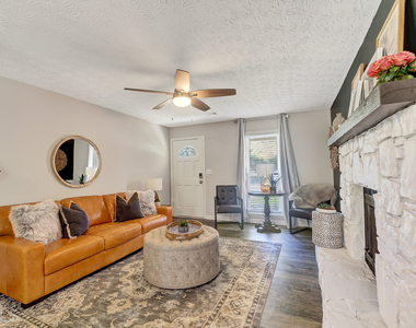 160 Booth Road Sw - Photo Thumbnail 2