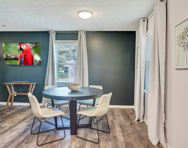 160 Booth Road Sw - Photo Thumbnail 4