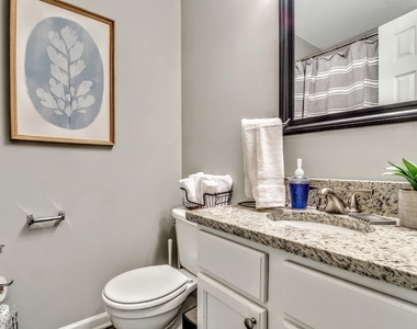 7269 Crestside Drive - Photo Thumbnail 18