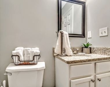 7269 Crestside Drive - Photo Thumbnail 19