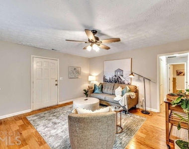 210 Booth Road Sw - Photo Thumbnail 2