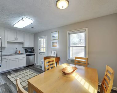 160 Booth Road Sw - Photo Thumbnail 5