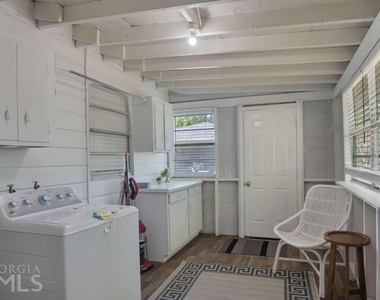 50 Oak Street - Photo Thumbnail 21