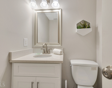 2304 Salt Springs Place - Photo Thumbnail 5