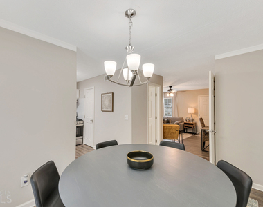 2304 Salt Springs Place - Photo Thumbnail 8