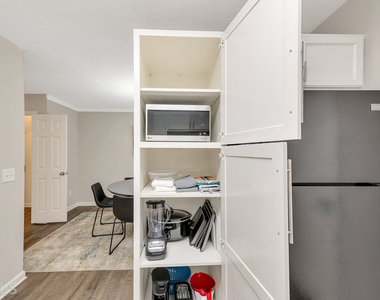2304 Salt Springs Place - Photo Thumbnail 14