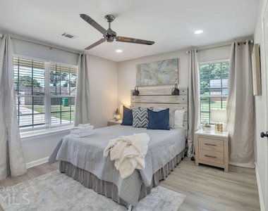 1748 Spring Road - Photo Thumbnail 6
