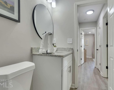 1748 Spring Road - Photo Thumbnail 13