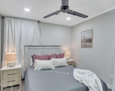 1744 Spring Road - Photo Thumbnail 7