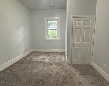 693 Dill Avenue - Photo Thumbnail 8