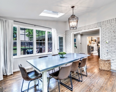 2589 Bentbrook Court - Photo Thumbnail 17