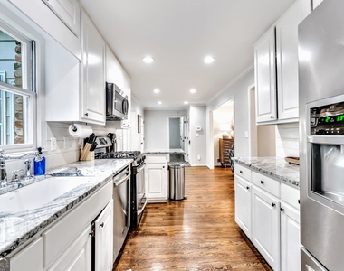 2589 Bentbrook Court - Photo Thumbnail 14