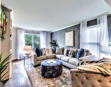 2589 Bentbrook Court - Photo Thumbnail 2