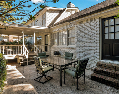 2532 Lakebrook Court - Photo Thumbnail 24