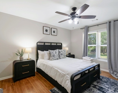 10640 Victory Gate Drive - Photo Thumbnail 30