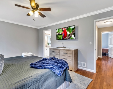 367 Autumn Lane Se - Photo Thumbnail 13