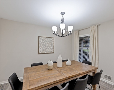 2984 Blackberry Lane - Photo Thumbnail 10