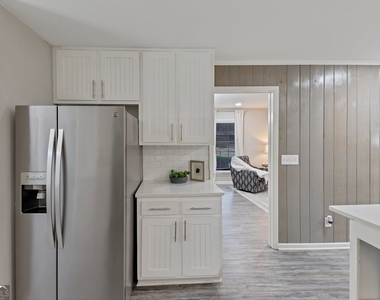2984 Blackberry Lane - Photo Thumbnail 6