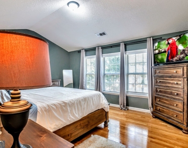 4306 Sugar Maple Chse - Photo Thumbnail 9