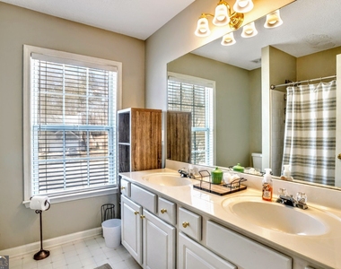 4306 Sugar Maple Chse - Photo Thumbnail 16