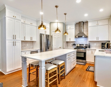4306 Sugar Maple Chse - Photo Thumbnail 3