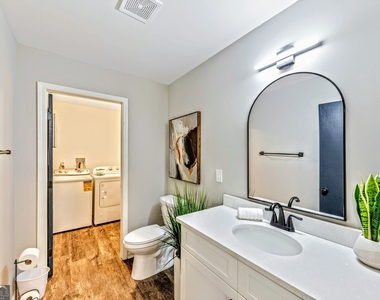 527 Charing Cross Drive - Photo Thumbnail 23