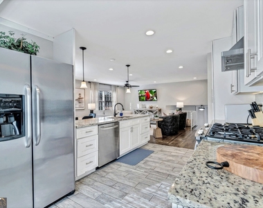 2480 Powers Ferry Drive Se - Photo Thumbnail 7