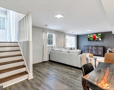 2480 Powers Ferry Drive Se - Photo Thumbnail 15