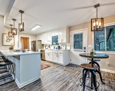 83 Kathryn Drive - Photo Thumbnail 5