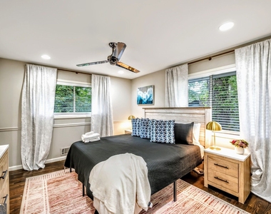83 Kathryn Drive - Photo Thumbnail 17
