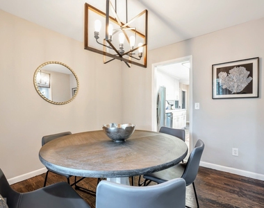 83 Kathryn Drive - Photo Thumbnail 10