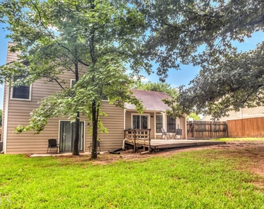 2025 Winsburg Drive Nw - Photo Thumbnail 24
