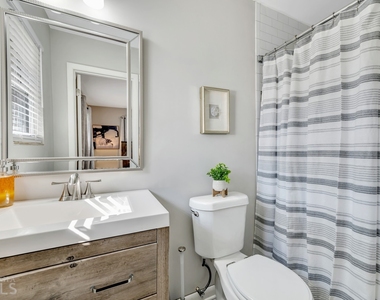 654 Joel Drive - Photo Thumbnail 22
