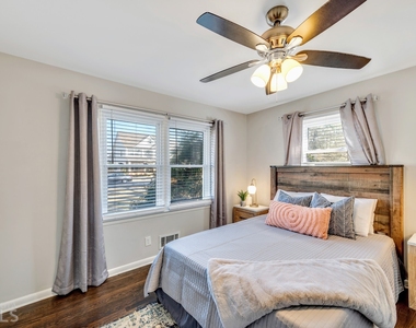 654 Joel Drive - Photo Thumbnail 18