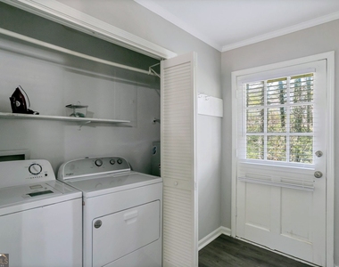 65 Juliana Drive - Photo Thumbnail 27