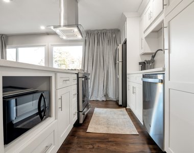 3313 Campbell Road Se - Photo Thumbnail 8