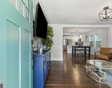 1472 North Avenue Nw - Photo Thumbnail 3